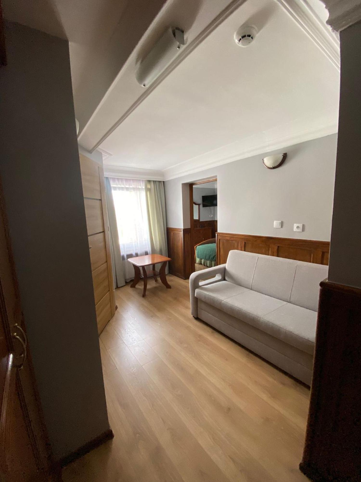 Hotel Kresowianka Konin  Exteriér fotografie